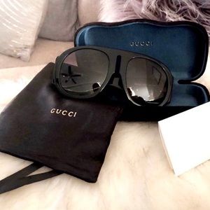 Oversized Gucci sunglasses 100% Authentic